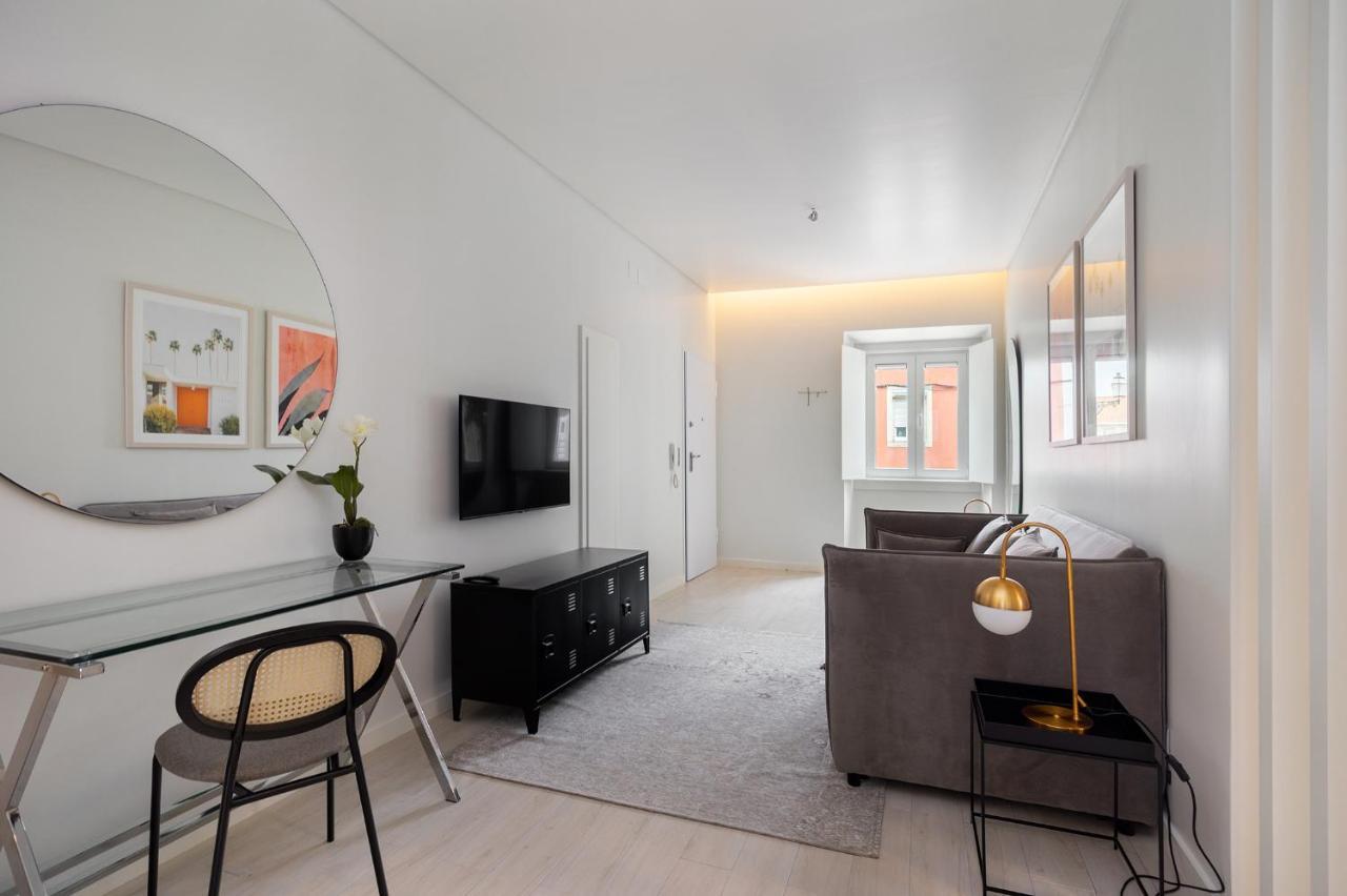 Beato Hub Residences - Perfect For Digital Nomads & Families Lisbon Bagian luar foto